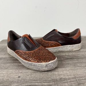 L'Artiste by Spring Step Belia Slip-On Sneaker Camel 37 leather laser cutout